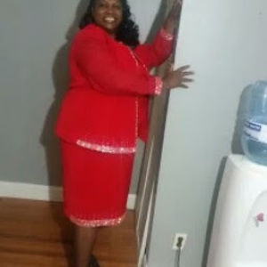 Meet your Posher, Juliette